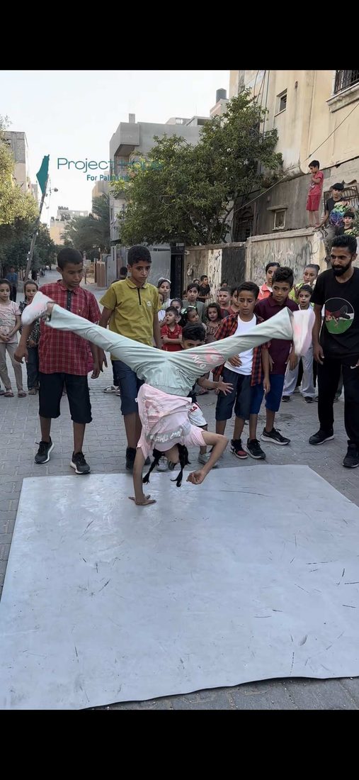 Therapeutic recreation in the displacement camps